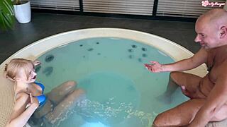 mamando en pov con esta milf, que rico se siente