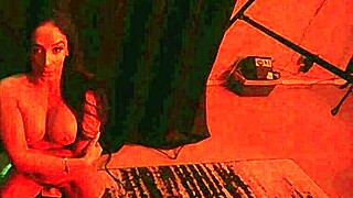 fucking sheena ryder in that wild sex dungeon, she's such a whore 😏