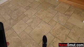 Hot gilf step granny sucking my cock