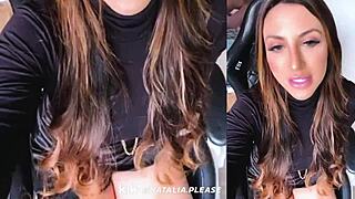 sfw beautiful natalia streams live on kik with adorable classy poses and cute smiles in her model session