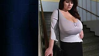 huge boobs bbw chubby milf sluts showing off big natural tits and curvy bodies 😍