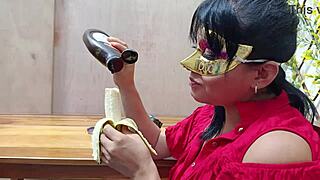 Neighbor drops by for salt but gets chocolate sugar and european blowjob from latina milf 😏