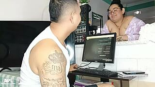 llego a un acuerdo con mi madrastra para que me ayude con mi dura polla quise llenarle de creampie su grandes tetas - historia completa