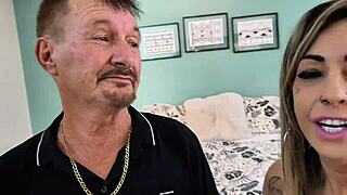 Fodendo Enteada E Madrasta Juntas Com Big Cock Anal Assfucking Blowjob Wet Pussy