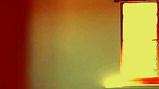 Hot British Milf Lilithalgol Squirting Pussy in Solo Homemade Masturbation