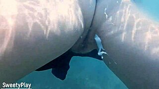 Underwater creampie in pool while swimming with cum inside bbw milf pussy close up