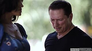 Stepdaughter Stepdads Cock Se Analed Aur Stepmoms Strapon Se