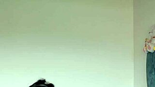 Chorros De Leche Squirt De Chica Muy Sexy Masturbándose Con Pasión