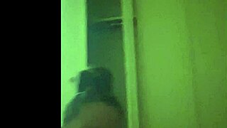 I feel so aroused fucking this hot cougar with monster cock.