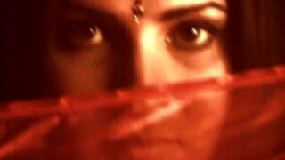 Let's admire this Indian beauty dancing solo in grace