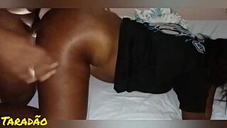 socando na preta de quatro com big ass ebony blowjob and cum in mouth