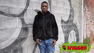 Alaska Villa Seeks Love on Blind Date and Ends Up Getting Fucked