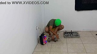 oy CUMPLIRE mi gran FANTASIA watching my hijastro in gym aerobics