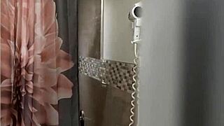daphne fucks MILF with big ass and breast hard