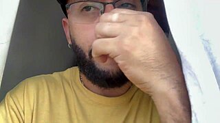 he stayed to rest in my apartment and wants to pay with a spectacular blowjob on his dick and ass