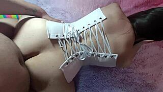 Por El Culo Anal Profundo Doble Penetraci�n a Esposa Puta Latina Alquilada al Jefe Maduro de Su Marido por Dinero 3