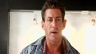 threesome action with jennifer dark and marie luv featuring blowjob and riding