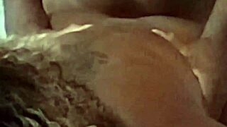 2 Dólares Ou Um Presente Misterioso Escolhi O Presente Adivinha Foi Só No Cuzinho E No Aro Com Direito A Duas Gozadas De Uma Vez