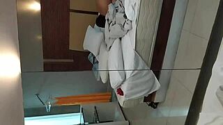 follando o cu e a buceta da perra infiel flexible indian