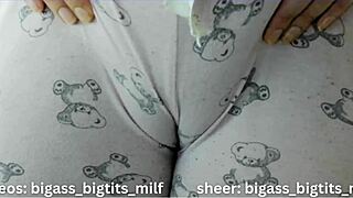 Colombian curvy milf spreads big pussy lips in cameltoe pajama close-up