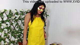 Hey, sex with the vegetable vendor she didnt have any change so we ended up fucking standing up at her workplace?