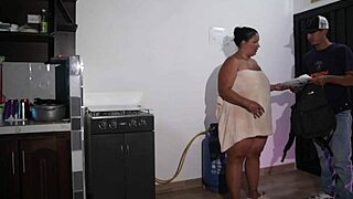 Pizza delivery guy pulls out 20cm cock for bbw milf deepthroat and rough doggystyle sex. She rides him cowgirl with big natural tits bouncing.