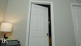 This big ass ghostface blonde rides my cock in doggystyle. She gives deepthroat blowjob in homemade halloween fun.