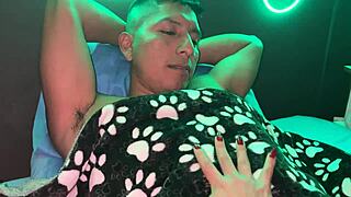 Hermanastro Masturbates While Craving To Lick And Devour My Shaved Pussy