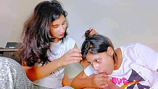 अमेचर स्टीपसिस्टर्स थ्रीसम में बिग टिट्स सक्चिंग और बिग कॉक से बेंट ओवर डॉगीस्टाइल फकिंग