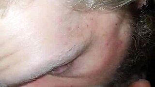 Bradhasabigbadhardcock is licking wet pussy then fingering and fucking horny milf in close up