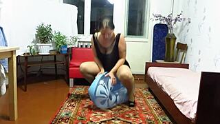 milf looner inflates beach circle with blow fetish in pantyhose and heels