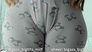 Colombian curvy Latina milf spreads big pussy lips and cameltoe in solo squirting session