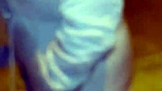 Venezuelan Mature Bbw Flashes Big Ass And Pussy Lips In Public Street Tease