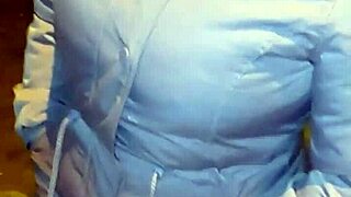 Venezolana madura flashes big ass and tits in leggings on street for public creampie