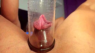 Busting and making my pussy huge with the vacuum pump for deepthroat squirting action!