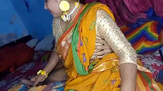 बांग्लादेशी हॉर्नी बीवी पति संग शादी की सालगिरह पर होममेड हार्डकोर चुदाई डर्टी टॉक डॉगी संग