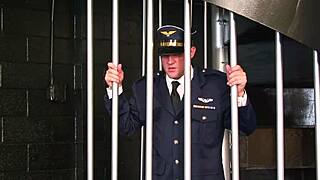 lisas mature pussy oozes sticky juices