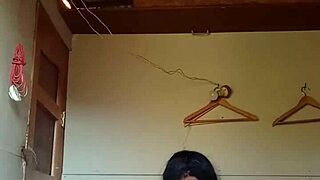 madura cabalgando duro