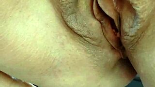 maturemom squats wide gapes shaved cunt outdoors on huge deck flashing