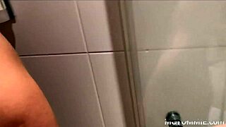 things heat up in shower with busty milf kira queen