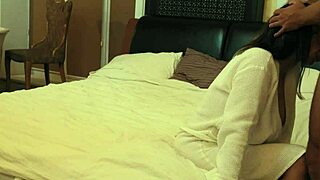 Housewife with big juicy ass, wanna bend me over for bareback doggystyle in bedroom?