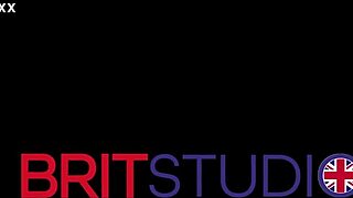 spanish milf and teen girl, fancy some hot lesbian licking?