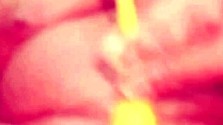 Chubby indian desi bhabhi shaves pussy for homemade orgasm fuck