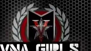 Curvy Milf Sara Jay Shoves Giant Glass Dildo Deep in Juicy Pussy Lips