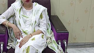 Beautiful Indian Punjabi Stepmom's Pussy Ass Pounded Hard By Stepson Vivek