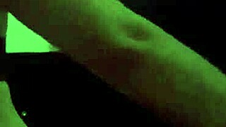 Madura monta hijastro chorrea semen gime rico encima tetas