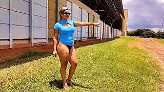 she flaunts her body everywhere and craves anal in public spots peeing after orgasm with vagninho and luna oliveira