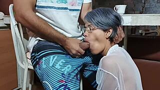 i love stepbrother's deep penetration 100% spanish