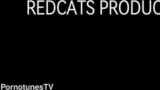 Wife squirts wildly as husband watches cumshots pour