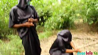 WOW, CAN YOU HANDLE HER SQUIRTING PUSSY ON THAT MASSIVE BBC?!